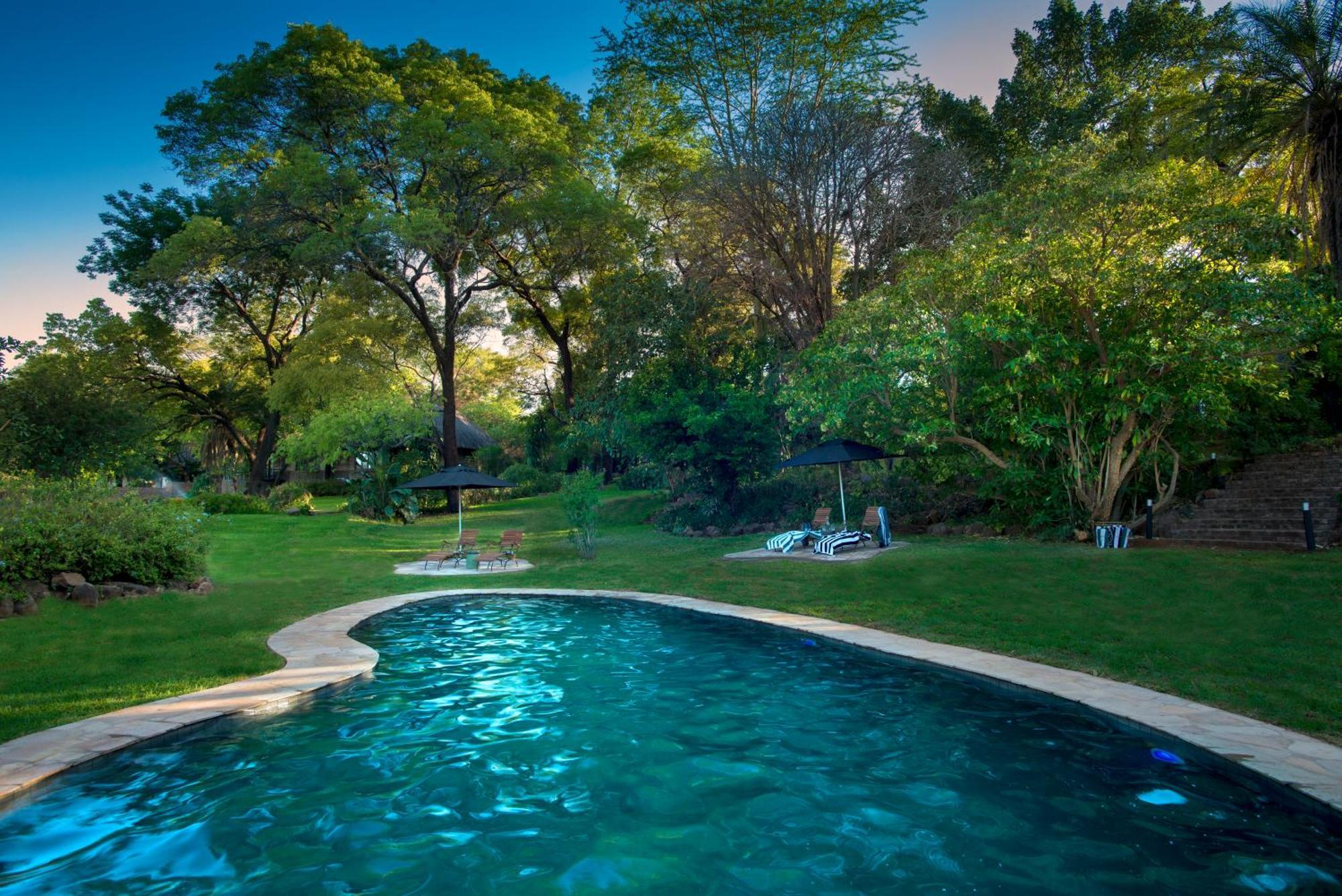 Ursula'S Homestead วิกตอเรียฟอลส์ ภายนอก รูปภาพ